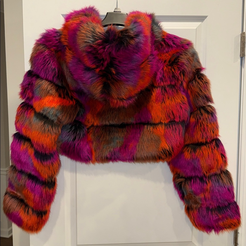 AKIRA Vibrant Faux Fur Hooded Jacket - Picture 7 of 11